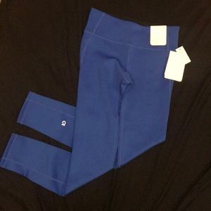 Brand New With Tags Women’s GapFit Leggings